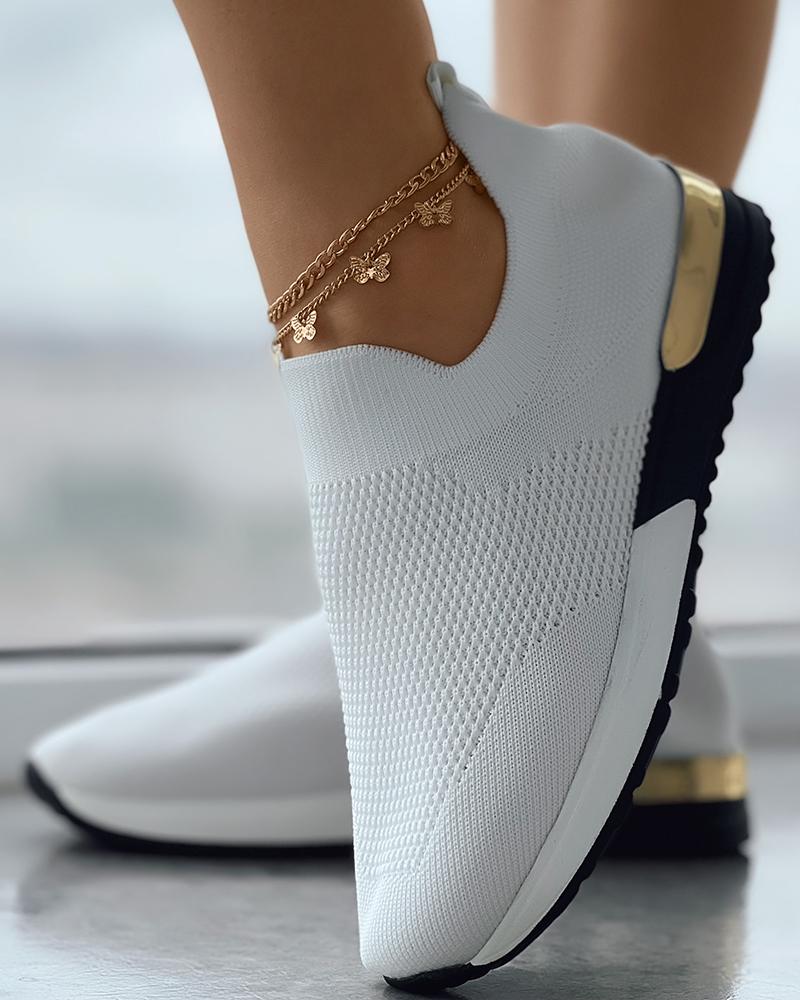 Kvinders slip-on sneakers | Guld detaljer | Let og åndbar komfort