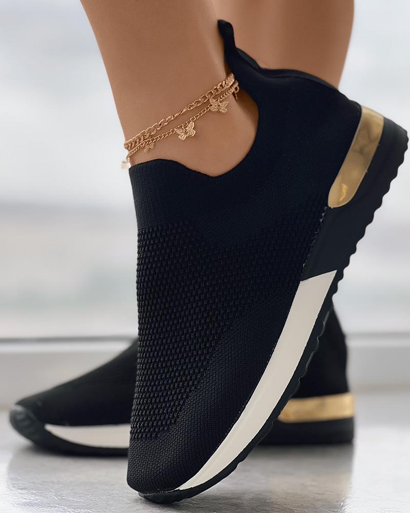Kvinders slip-on sneakers | Guld detaljer | Let og åndbar komfort