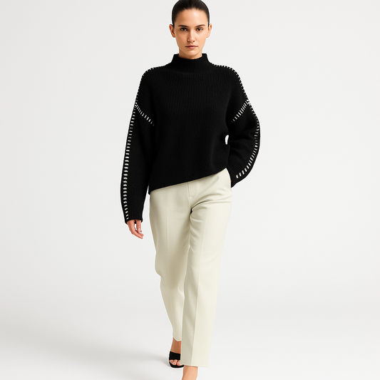 Stilfuld Strikket Sweater til Kvinder | Højhalset Pullover med Detaljer