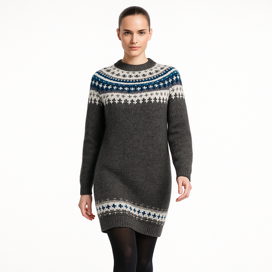 Dame strikkjole med nordisk mønster | Varm og elegant vinterstil
