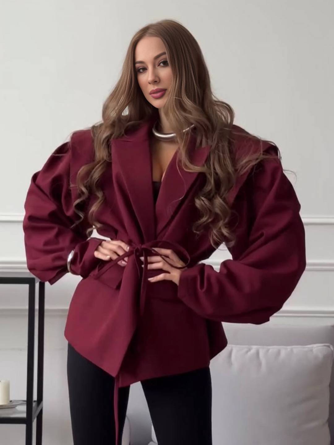 Chic blazer med bælte og afslappet pasform til kvinder – perfekt til kontor og aftenbrug