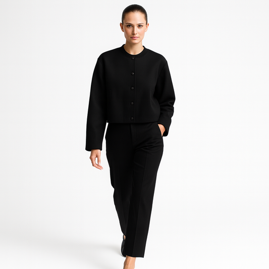 Kort damejakke med knapper | Elegant overgangsjakke | Tidløst design med rund hals
