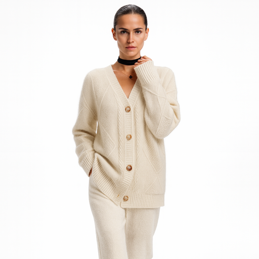 Dame Cardigan | V-Hals | Strikket Design med Jacquard Detaljer | Elegant Pendlerstil