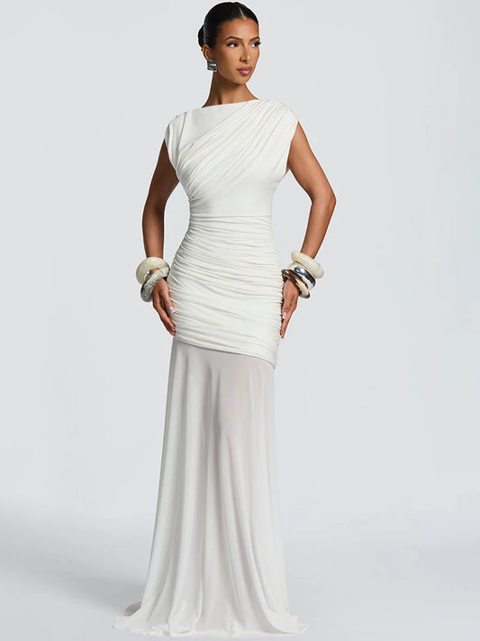 Elegant aftenkjole til kvinder | Draperet design | Meshdetaljer & slank pasform
