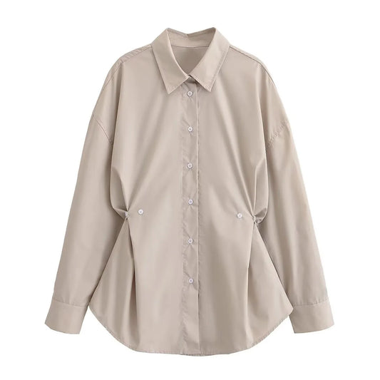 Elegant langærmet skjorte med justerbar talje og afslappet silhuet