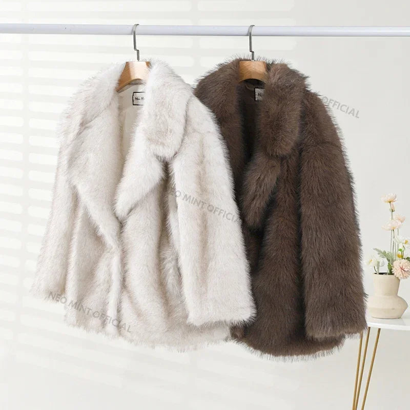 Kvinders Oversized Pelsjakke i Imitationspels | Tykt Design | Elegant og Varm til Vinter
