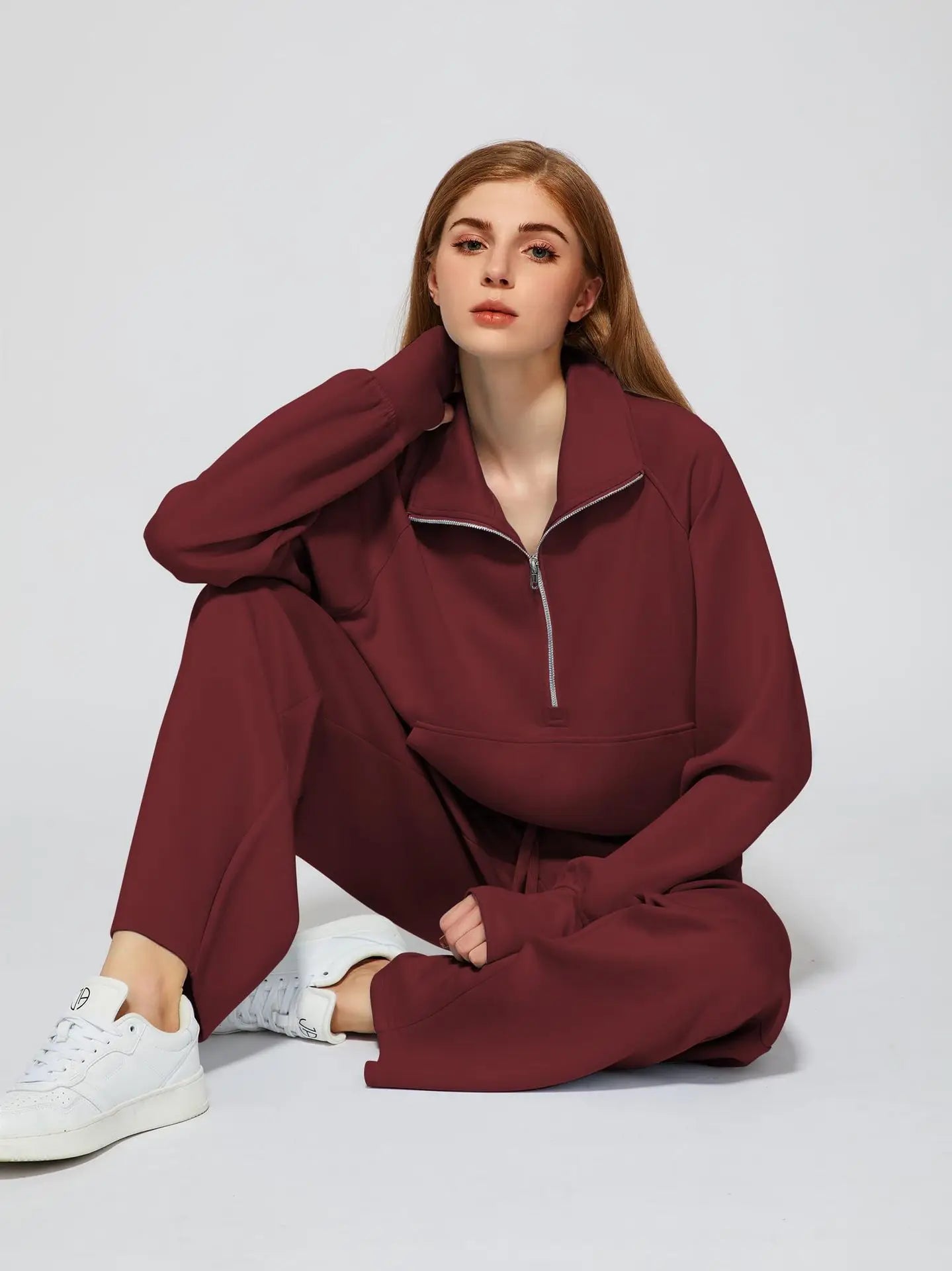 Dame Jogging Sæt | Halv Lynlås Sweatshirt & Vide Bukser | Komfortabelt & Stilrent To-delt Sæt