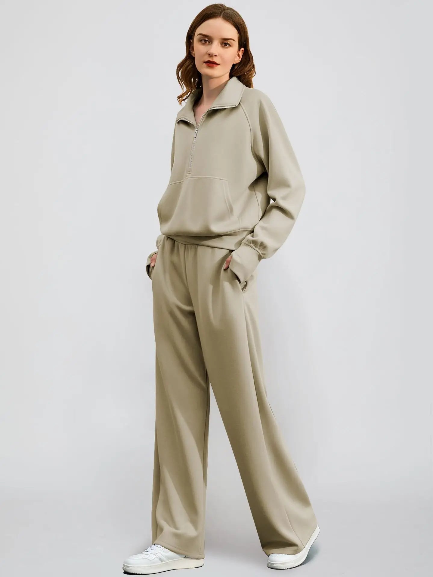Dame Jogging Sæt | Halv Lynlås Sweatshirt & Vide Bukser | Komfortabelt & Stilrent To-delt Sæt