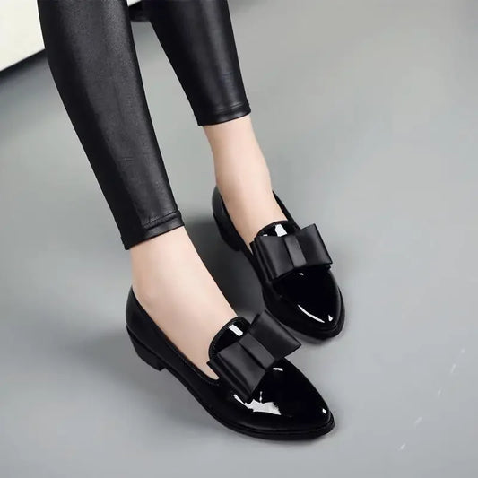 Kvinders Loafers med Sløjfedetalje | Spids Tå | Elegante Laksko til Hverdag og Kontor