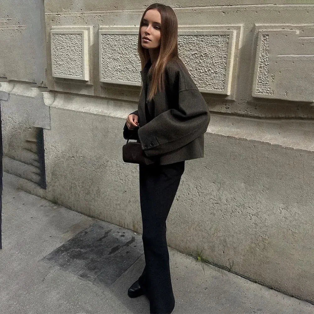 Elegant Uldjakke til Kvinder | Løs Pasform & Klassisk Krave