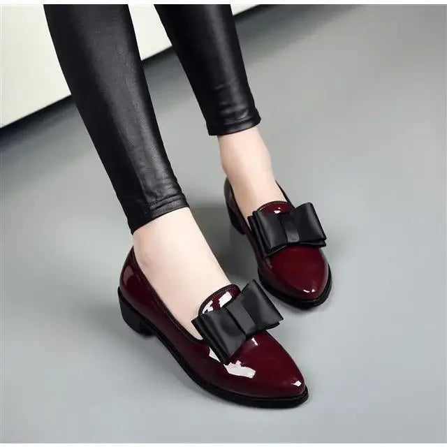 Kvinders Loafers med Sløjfedetalje | Spids Tå | Elegante Laksko til Hverdag og Kontor