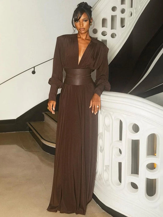 Elegant maxikjole til kvinder | Dyb V-udskæring | Markeret talje og slank silhuet