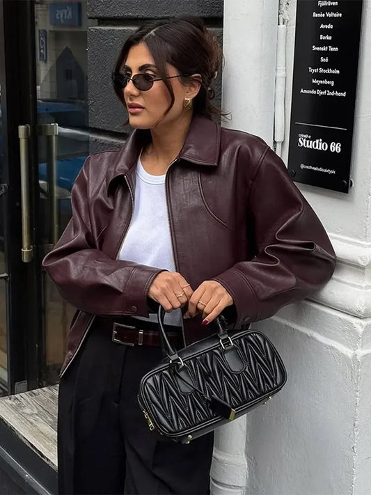 Dame Læderjakke i Retro Stil | Kort PU Jakke med Revers & Lynlås | Streetwear Look