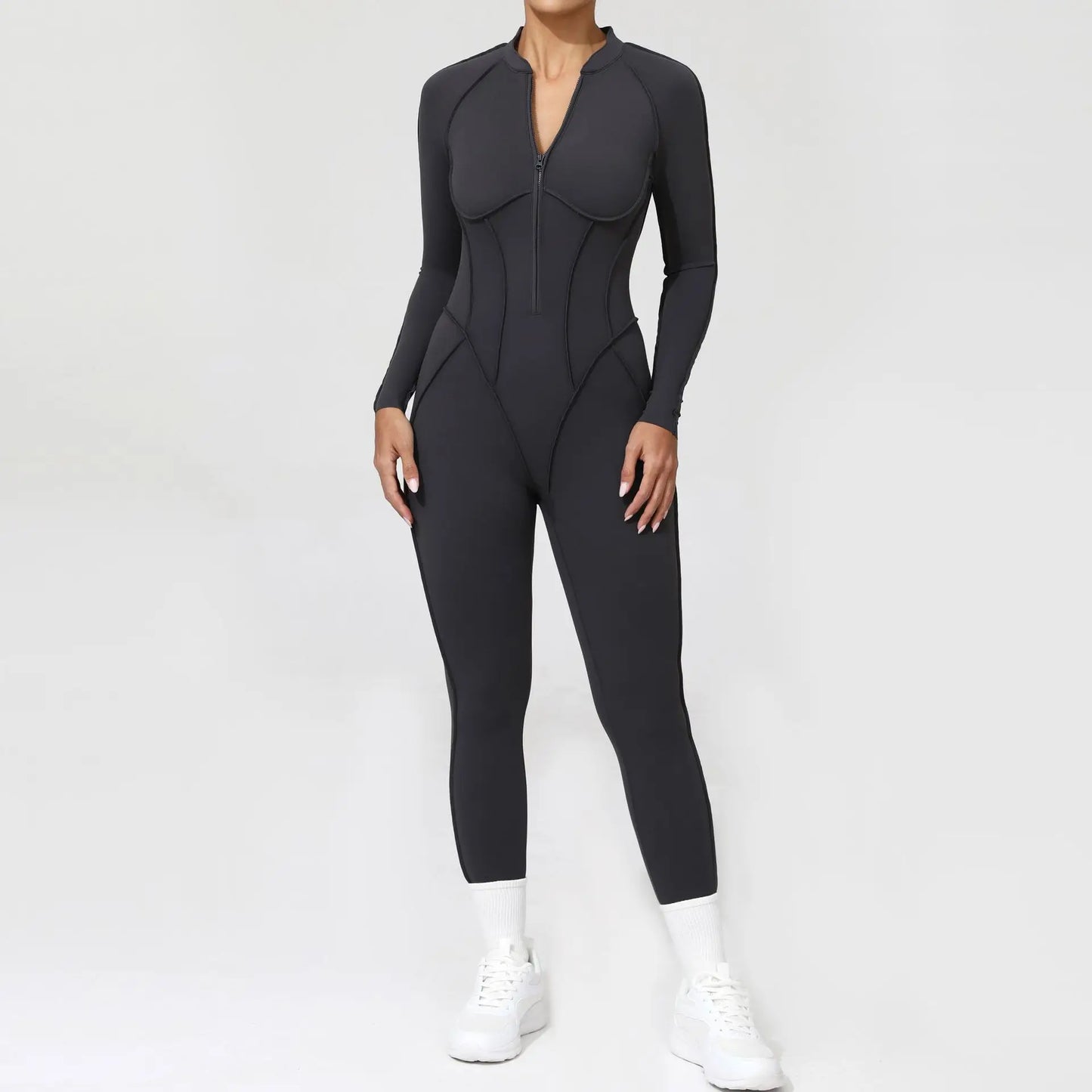 Kvinders sports jumpsuit | Langærmet yogadragt | Figursyet og åndbar pasform
