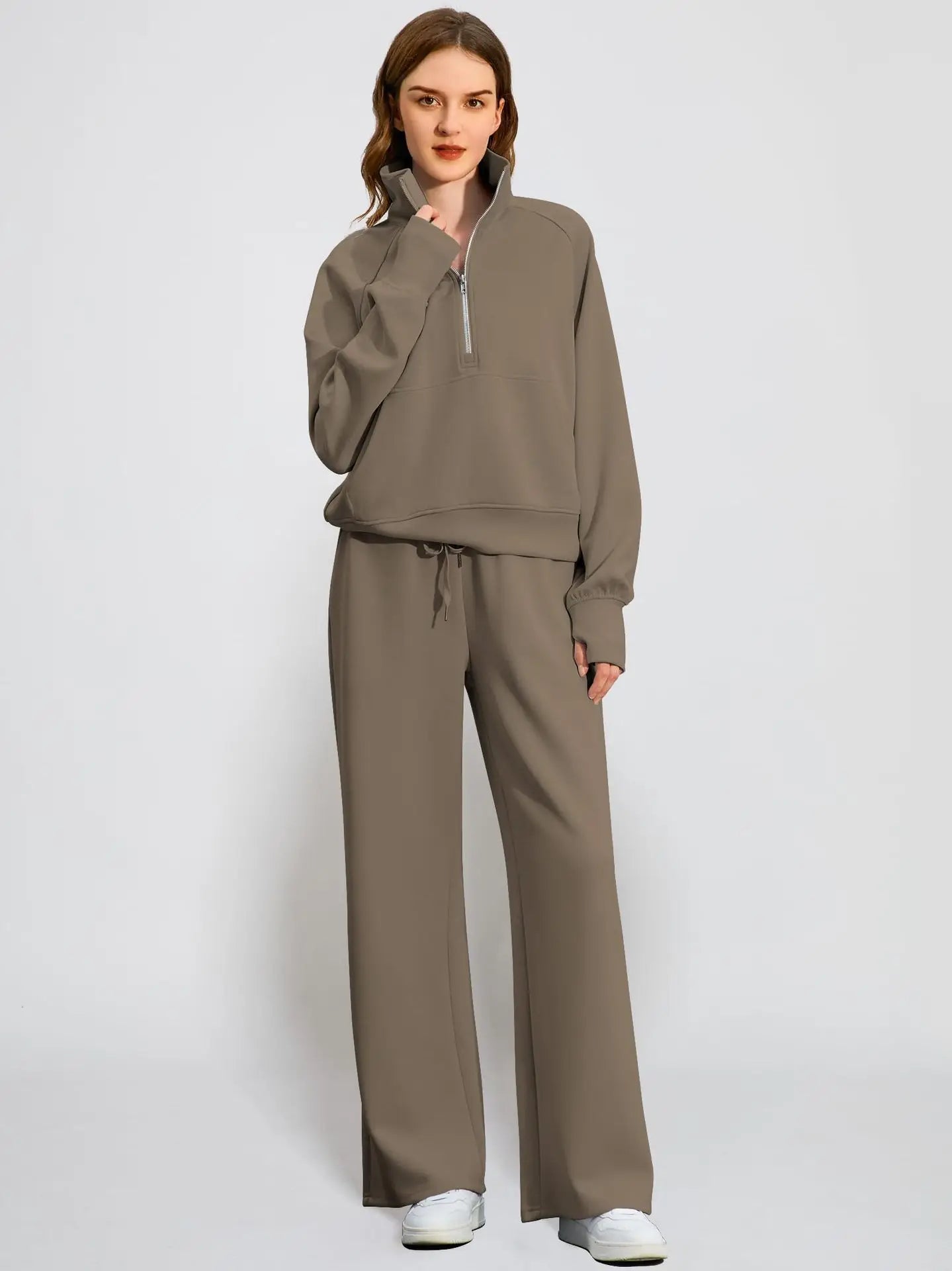 Dame Jogging Sæt | Halv Lynlås Sweatshirt & Vide Bukser | Komfortabelt & Stilrent To-delt Sæt