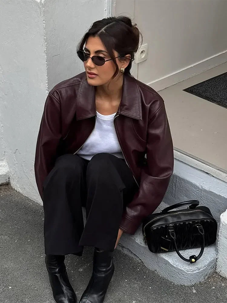 Dame Læderjakke i Retro Stil | Kort PU Jakke med Revers & Lynlås | Streetwear Look