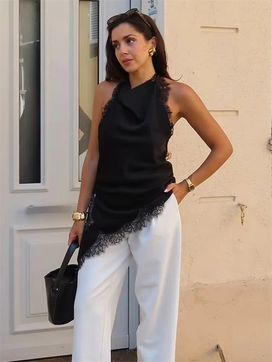 Sort satin top med blondekant | Asymmetrisk halterneck top til kvinder