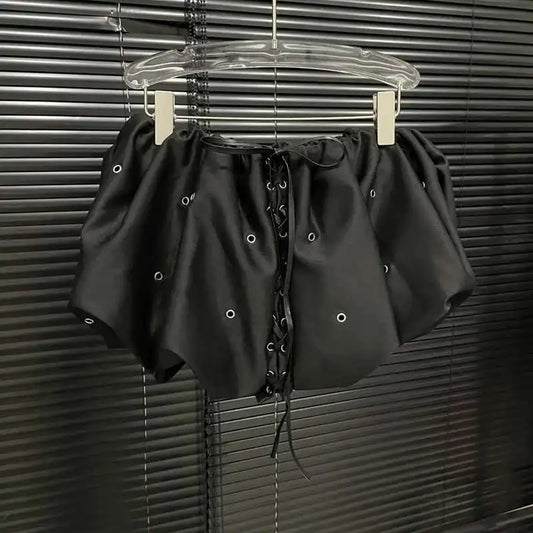 Elegant Fluffy Mininederdel Med Snøre-Detaljer