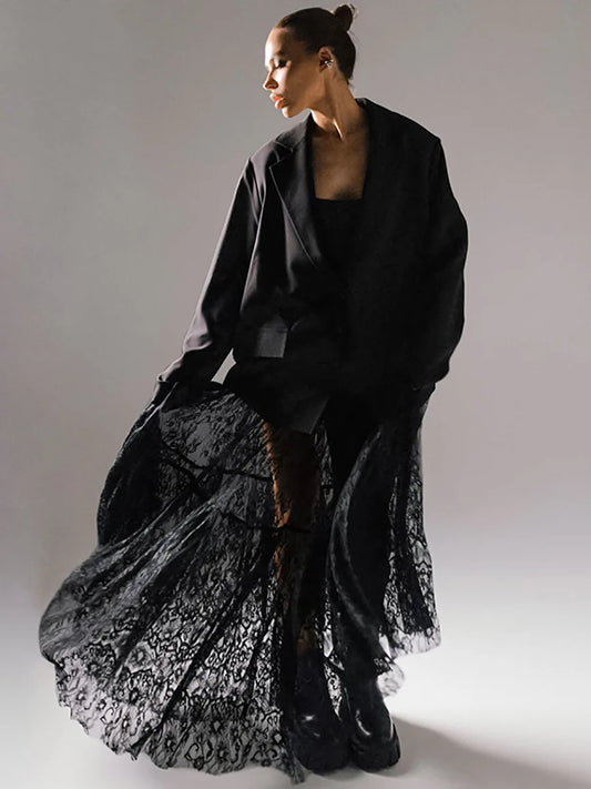 Lang blonde nederdel til kvinder med let og elegant fald