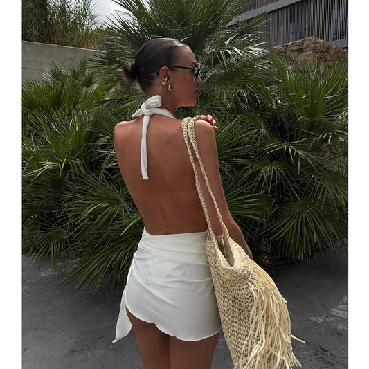 Minimalistisk bikinisæt med sarongnederdel | Elegant tredelt strandlook