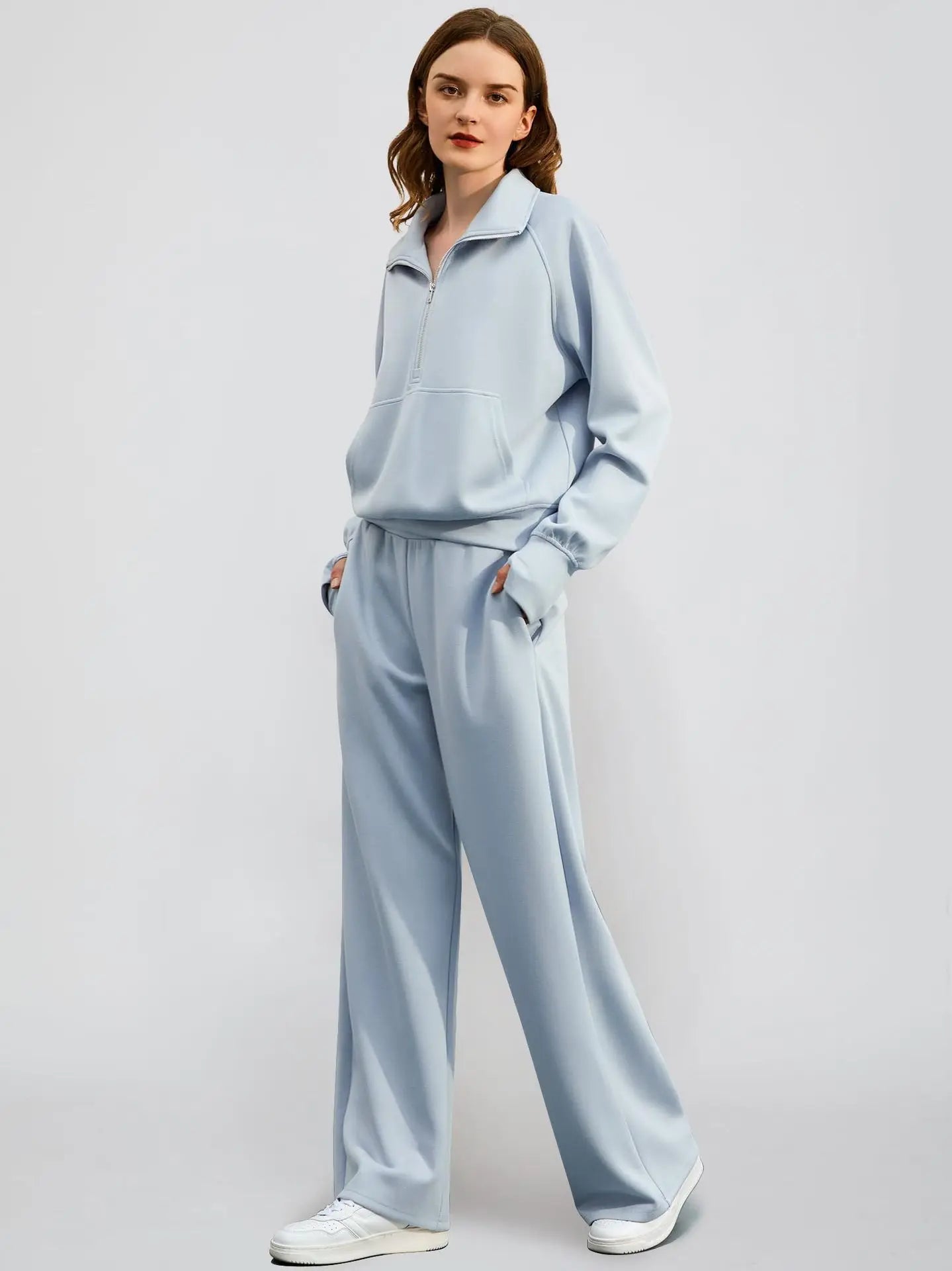 Dame Jogging Sæt | Halv Lynlås Sweatshirt & Vide Bukser | Komfortabelt & Stilrent To-delt Sæt