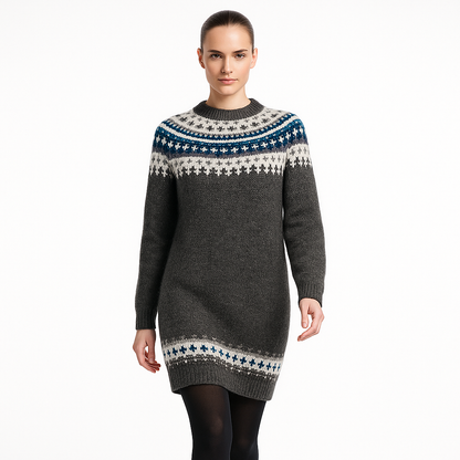 Dame strikkjole med nordisk mønster | Varm og elegant vinterstil