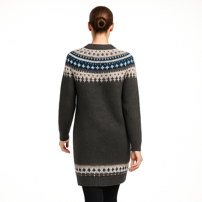 Dame strikkjole med nordisk mønster | Varm og elegant vinterstil