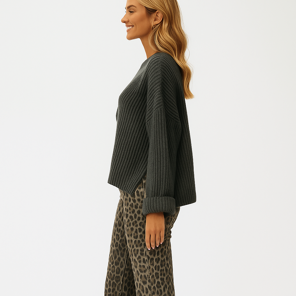 Dame cardigan i strik | Løs pasform | Asymmetrisk design med knapper