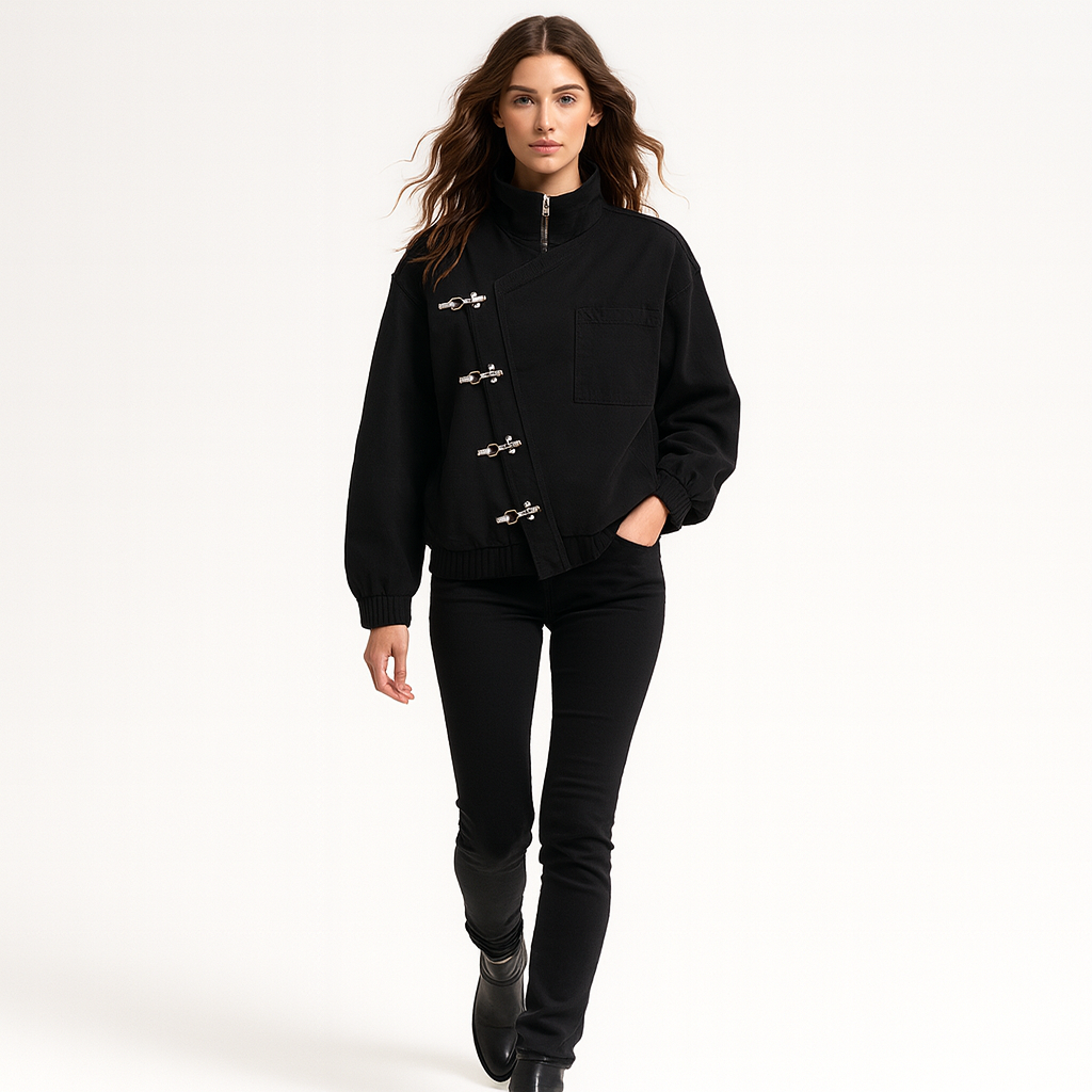 Kvindejakke | Asymmetrisk Design | Dekorative Spænder