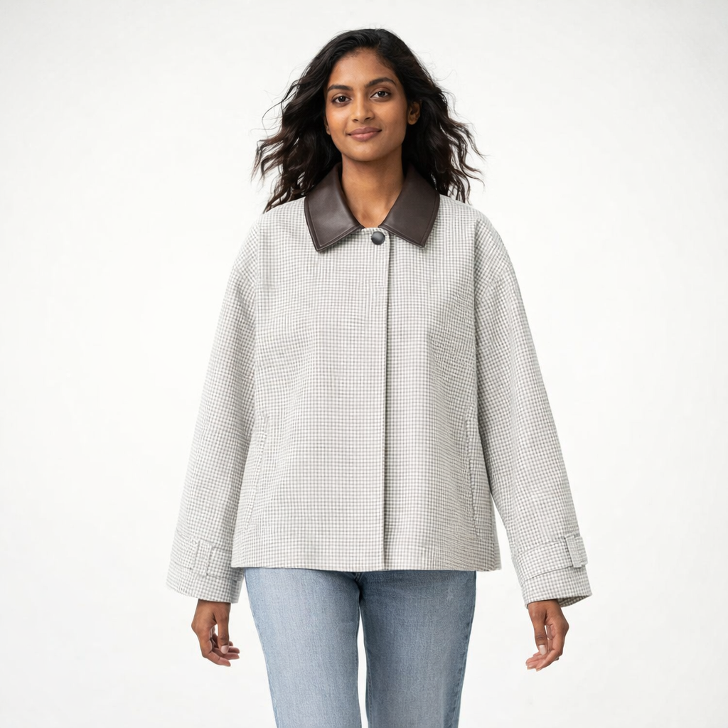 Kvinders kort jakke | Ternet design | Dekorativ krave & moderne pasform