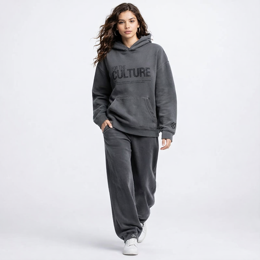 Afslappet Hoodie Med Grafisk Fronttryk Og Moderne Pasform