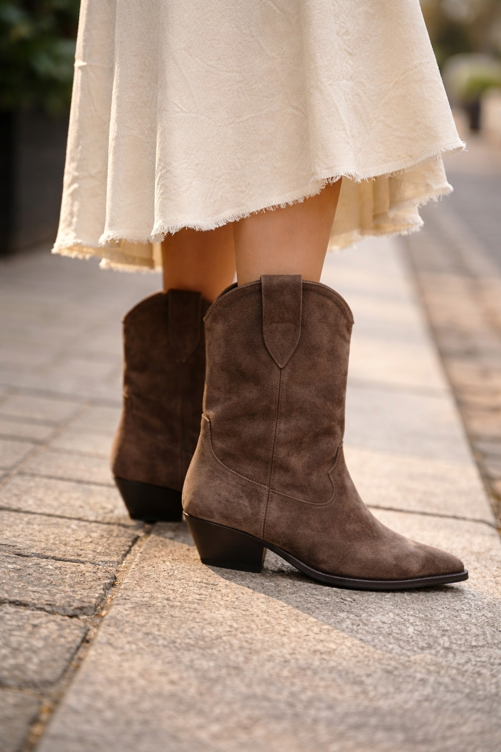 Klassiske Ankelboots Med Spids Snude Og Kraftig Hæl