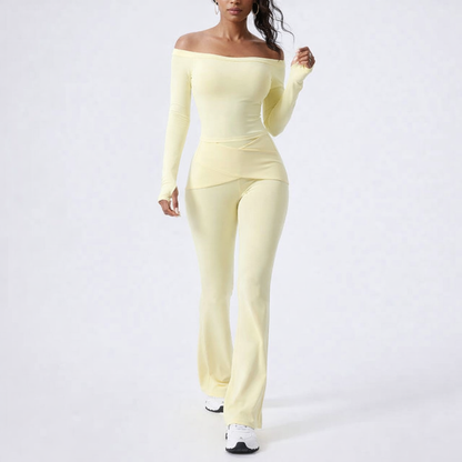 Elegant yoga- og træningssæt til kvinder med langærmet top og flatterende bukser