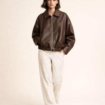 Vintage bomberjakke i imiteret læder | Lynlås og bælte