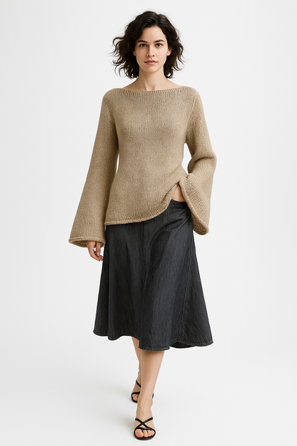 Kvinders striktrøje med trompetærmer | Blød ribstruktur | Feminint design