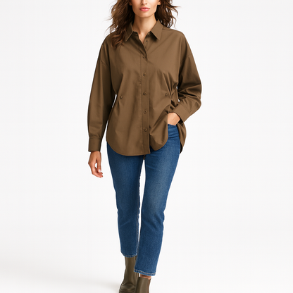 Elegant langærmet skjorte med justerbar talje og afslappet silhuet