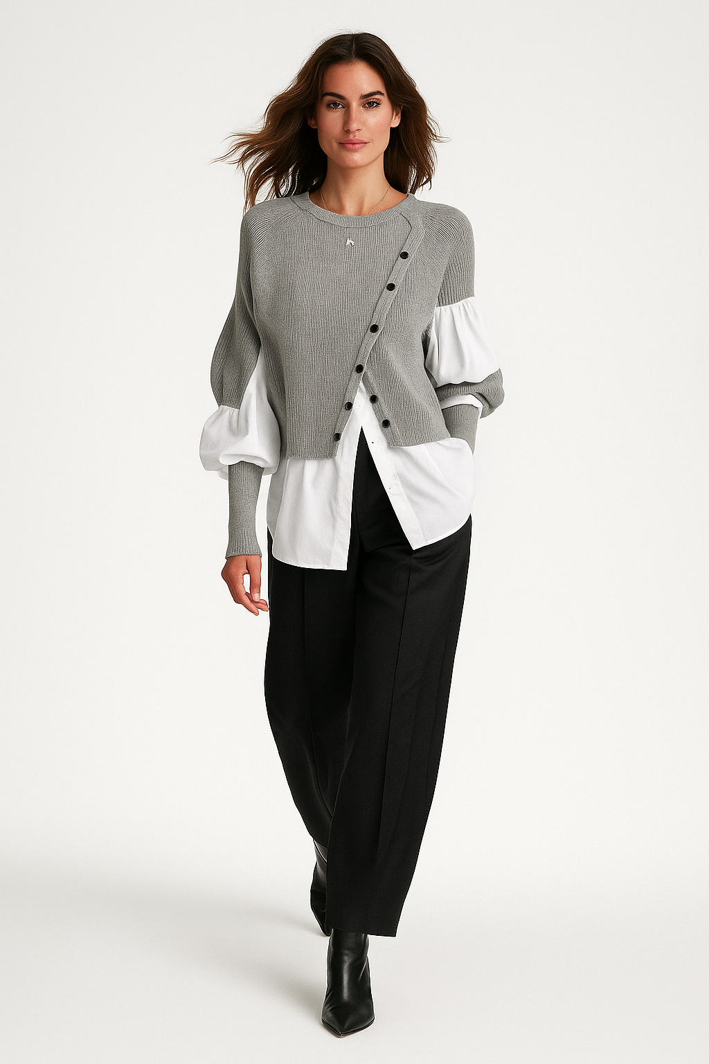 Striktrøje med Skjorte-Detalje | Patchwork Crew Neck Top | Elegant Dameoverdel