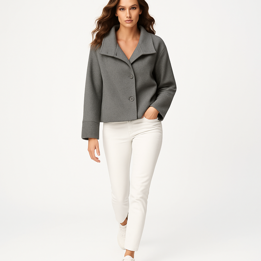 Kvinders kort uldjakke | Høj krave | Enkel knaplukning