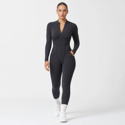 Kvinders sports jumpsuit | Langærmet yogadragt | Figursyet og åndbar pasform