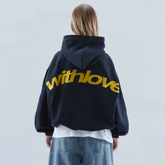 Oversized Dame Hoodie med Bagtryk og Hætte | Streetwear Komfort & College Stil