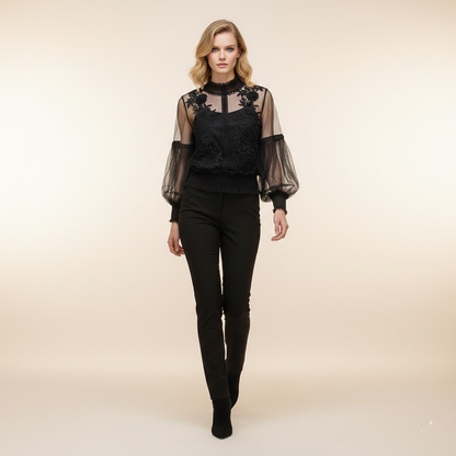 Elegant blondebluse | Puffede lange ærmer