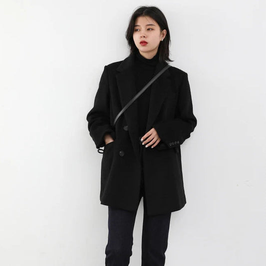 Kvinders uldblazer | Klassisk design | Mellemlang længde