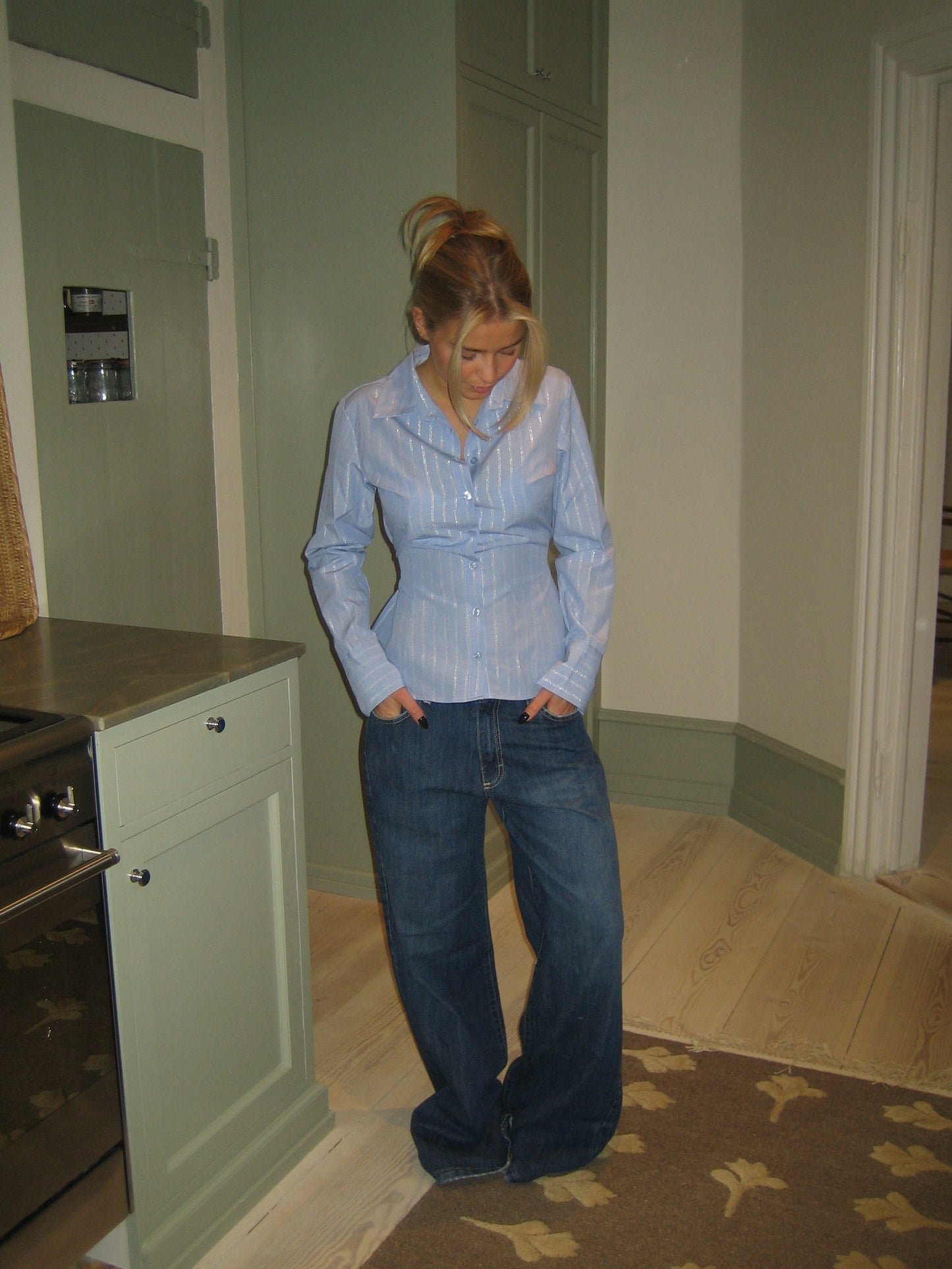 Kvinder Stribet Skjorte | Langærmet Slim Fit Bluse med Krave og Bælte