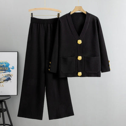 Dame Sæt | Cardigan med Guldknapper & Vide Bukser | Elegant & Komfortabel