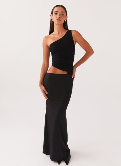 Lang figursyet kjole med one-shoulder – Cut-out ved taljen | Rynkedetaljer | Maxi-længde | Elegant, kropsnær silhuet