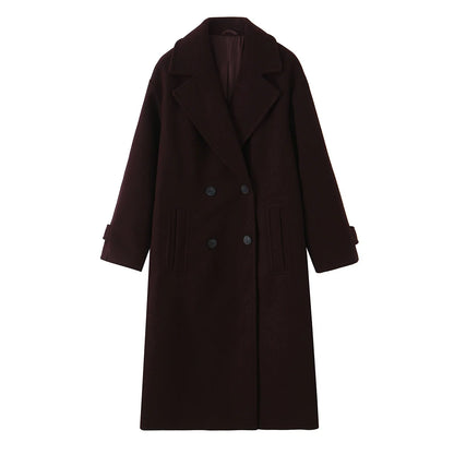 Elegant lang frakke med klassisk snit og stilren silhuet