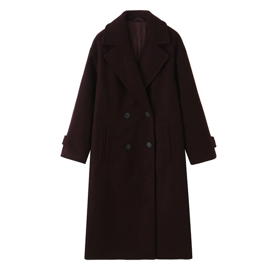 Elegant lang frakke med klassisk snit og stilren silhuet