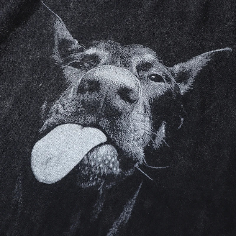 Overdimensioneret doberman t-shirt i streetwear-stil | Afslappet og dristigt look