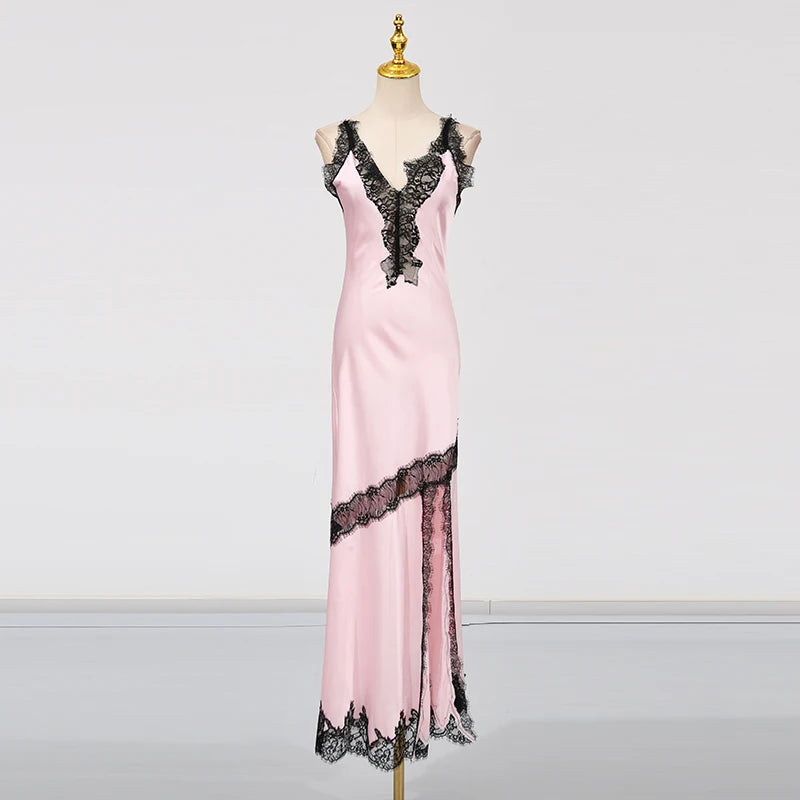 Lang blondekjole til kvinder | V-udskæring | Ærmeløs silhuet og elegant slids