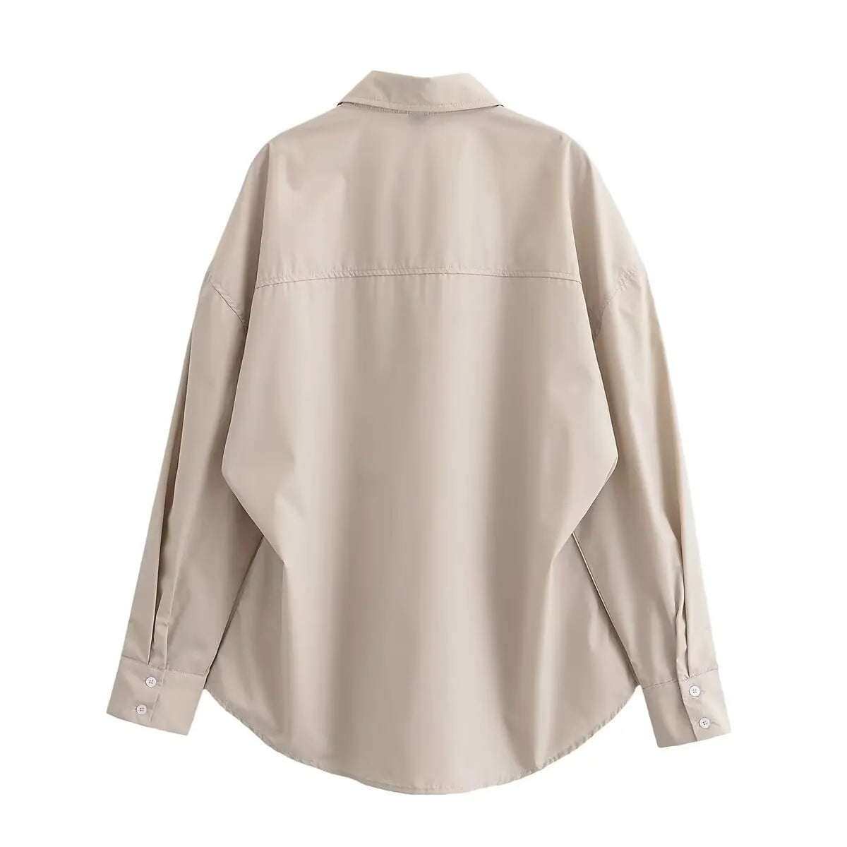 Elegant langærmet skjorte med justerbar talje og afslappet silhuet